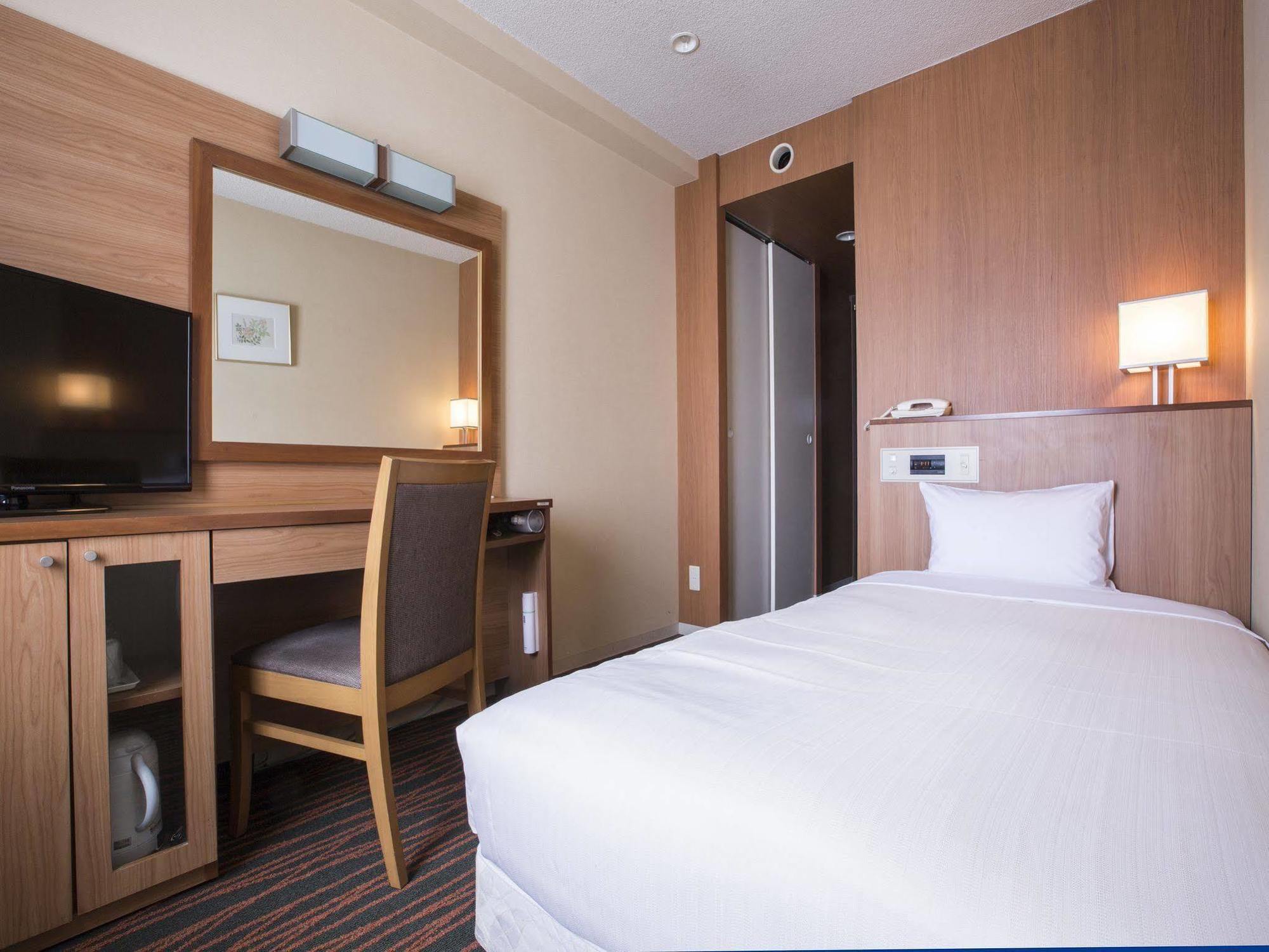Hotel Sunroute New Sapporo Exterior foto